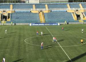 Floresta-CE 3 x 1 Bragantino-PA - Verdão vence, entra no G2 e afunda Tubarão