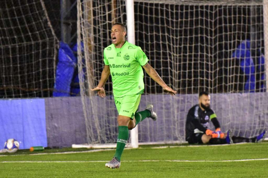 Breno comemora gol de empate: Juventude invicto Foto: Arthur Dallegrave/ECJuventude  