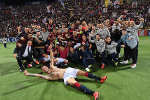 ITALIANO: Napoli toma gol no final e encerra temporada com derrota para Bologna