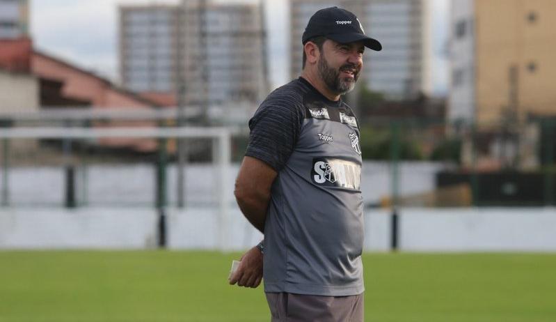 Enderson Moreira - Foto: Bruno Aragão/cearasc.com 