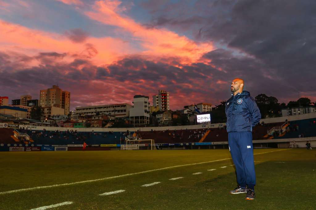Apesar da derrota, Pingo confia em classificação do Caxias à segunda fase da Série D