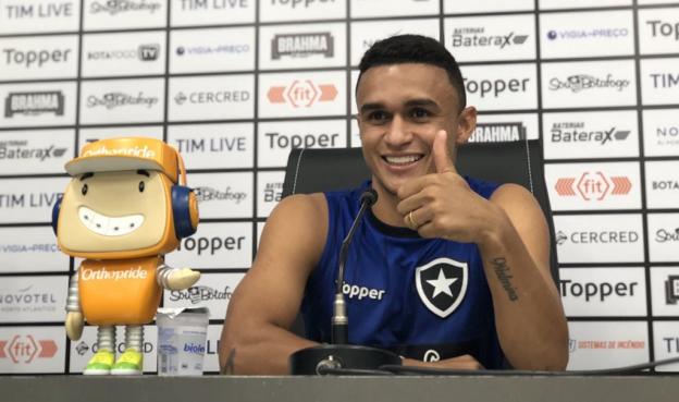 Erik falou sobre o próximo compromisso do Botafogo