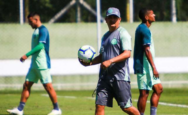 Ney Franco vem fazendo bom trabalho na Chape - Márcio Cunha/ACF