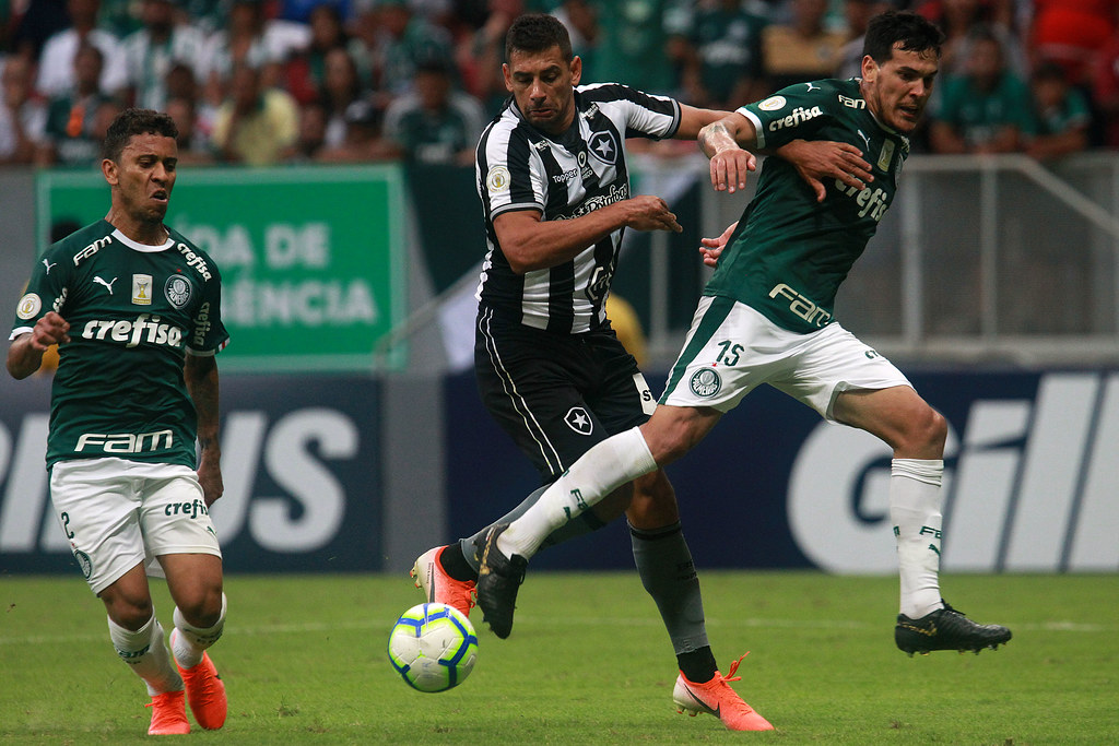 Procurador do STJD prega cautela com pedido do Botafogo para anular jogo