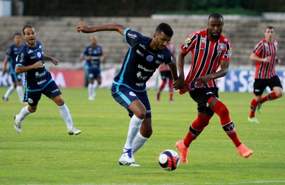 Série C: Com problema familiar, atacante desiste de ir para o Remo