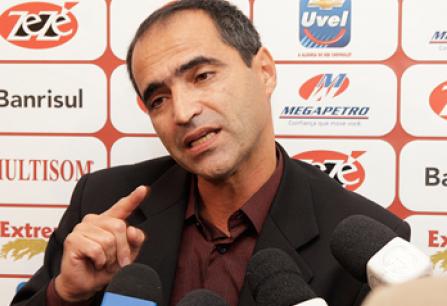 Série B: Técnico diz que time gaúcho fez sua melhor apresentação na temporada