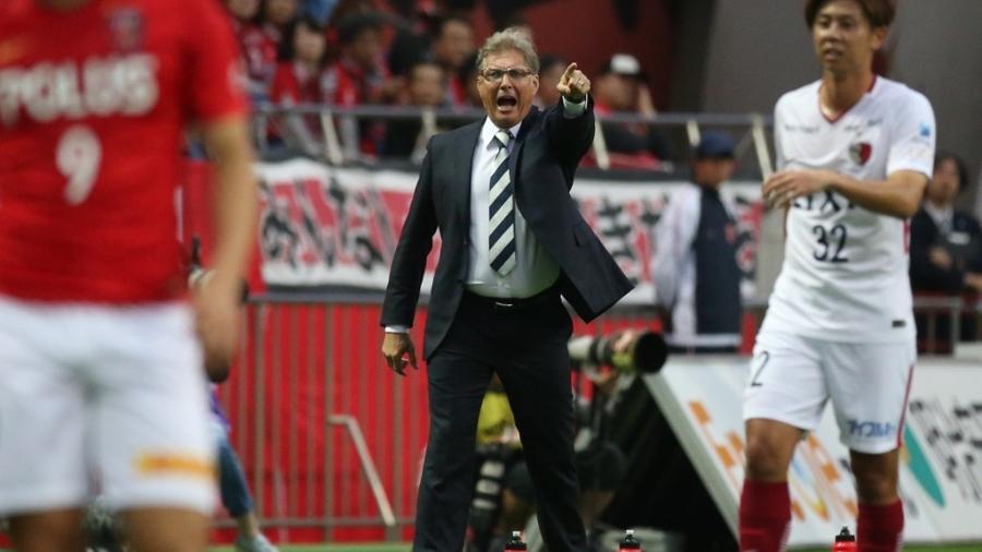 Oswaldo de Oliveira não resiste à goleada em casa e é demitido do Urawa Reds