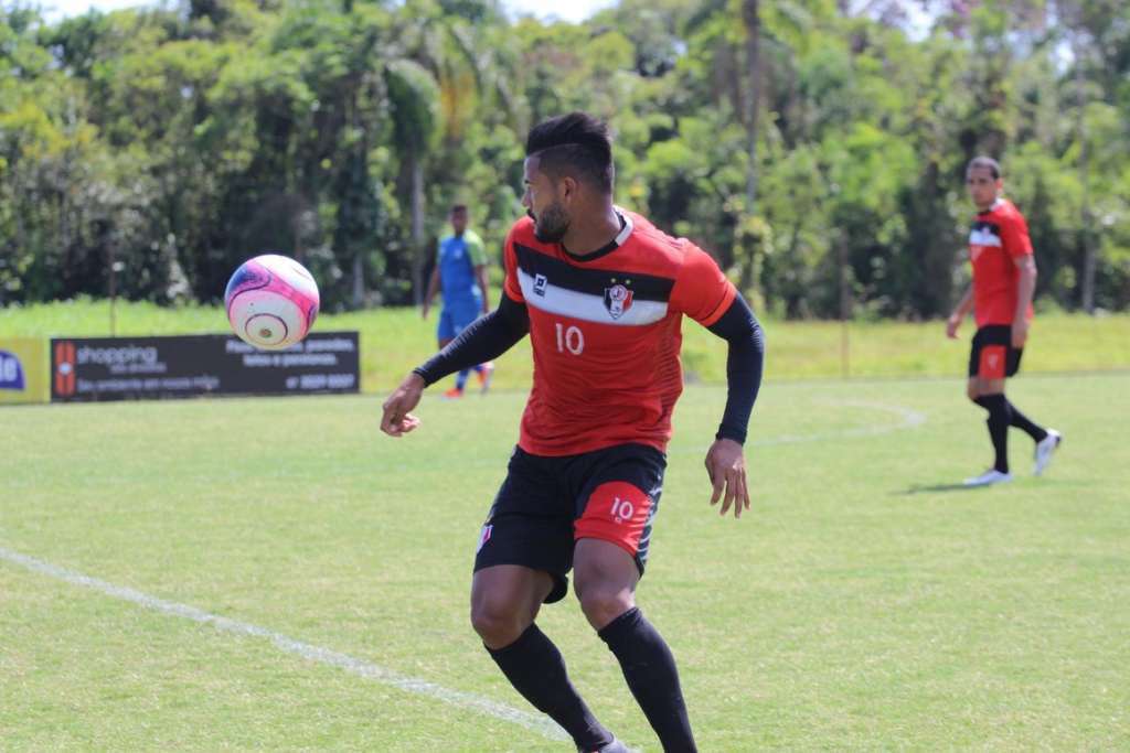 Após divergência com membro da diretoria, volante rescinde com o Joinville (Foto: Kaue Natan Vezentainer/JEC)