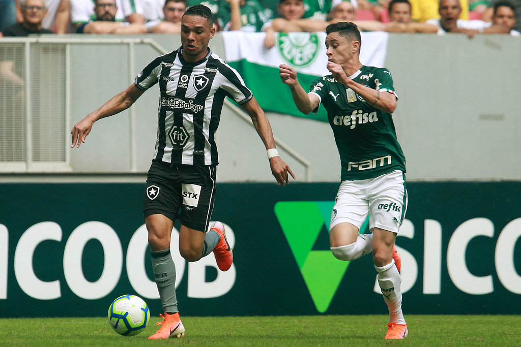 CBF acata pedido do STJD e retira pontos da vitória do Palmeiras contra Botafogo