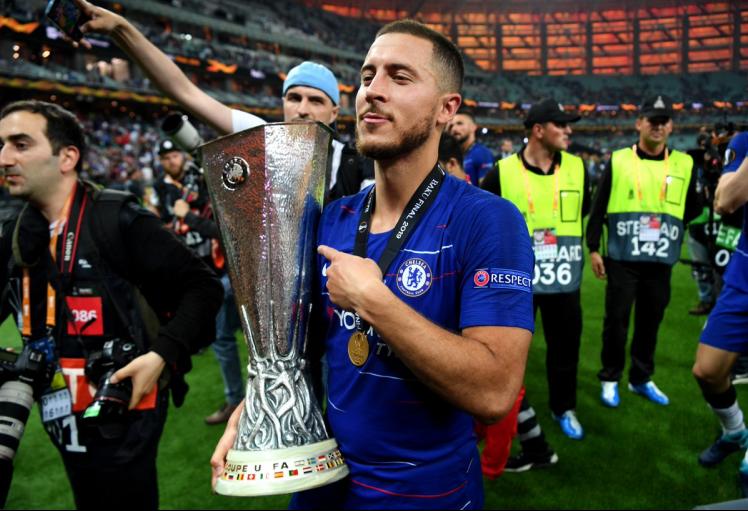 Campeão da Liga Europa, Eden Hazard se despede em grande estilo do Chelsea! (Foto: Chelsea / Divulgação)