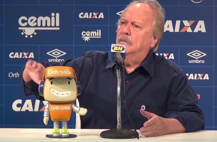 Cartola da Raposa disse que tem todos documentos