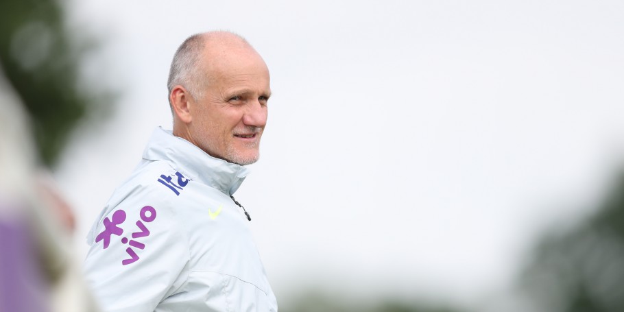 Taffarel alerta sobre Copa América: ‘A gente tem que ganhar, não só jogar bem’