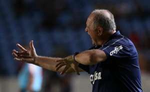 'Borja precisa confiar que é qualificado', diz Felipão sobre atacante