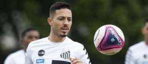 Jean Mota admite incômodo com jejum de três partidas sem gols do Santos