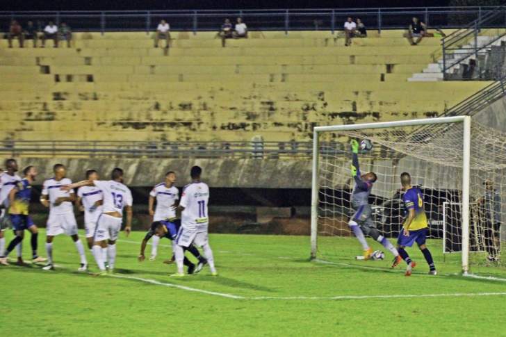 Série D: Palmas-TO precisa vencer o Iporá-GO fora de casa para seguir na briga