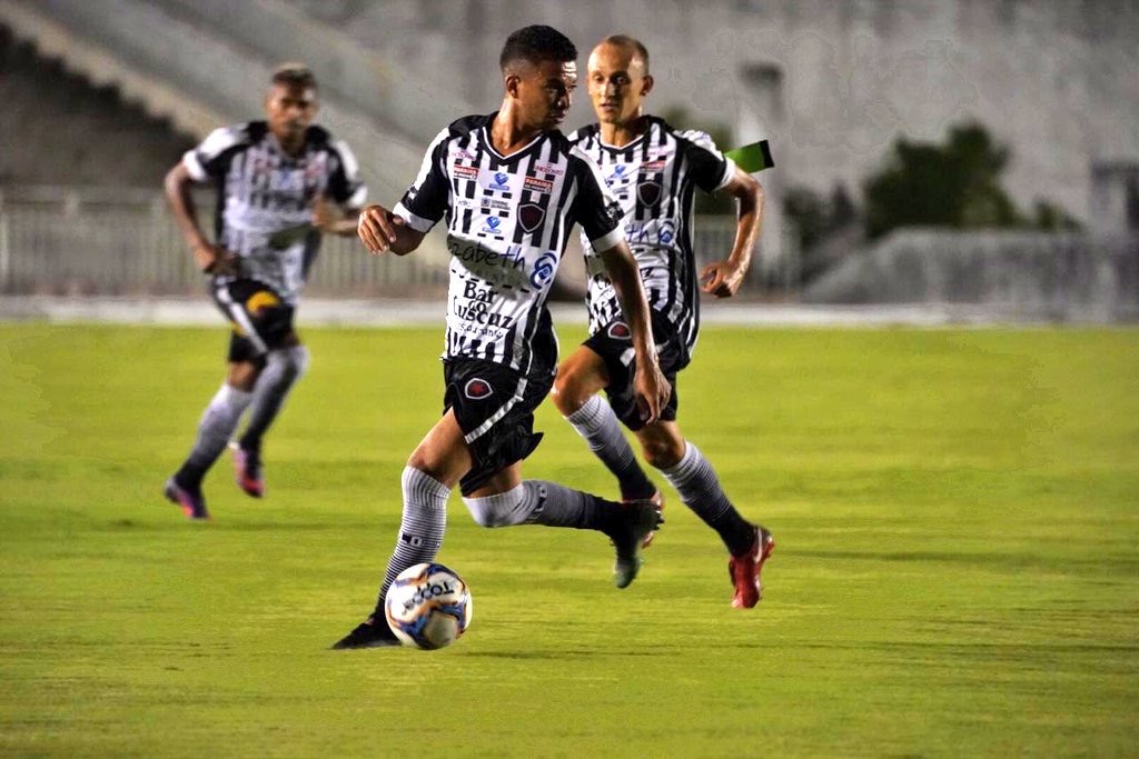 Confiança x Botafogo-PB – É hora de virar a página, Belo!