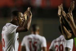 Vitória 0 x 2 Bragantino - Massa Bruta vence fora e dorme na liderança da Série B