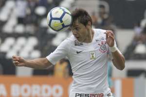 Cortado do Paraguai, Romero só espera pelo dia de ir embora do Corinthians