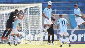 Vila Nova-GO 0 x 1 Londrina - Tubarão vence no Serra Dourada e sobe para 3.º na Série B