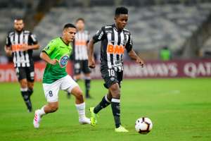 Atlético-MG tenta seguir nas primeiras posições em confronto contra o CSA