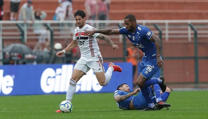 Cruzeiro fica no empate com o São Paulo