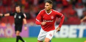 Guerrero exalta reação do Inter: 'Merecemos ganhar algo neste ano'