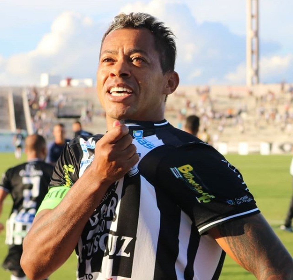 Marcelinho Paraíba resolveu para o Treze. (Foto: Ramon Smith / Treze FC)