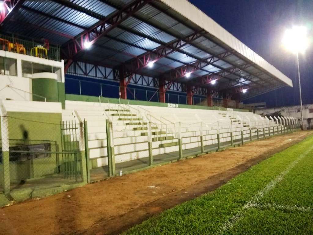 Tudo isso aconteceu no Estádio Ribeirão, em Boa Vista (Foto: Lucas Luckezie)