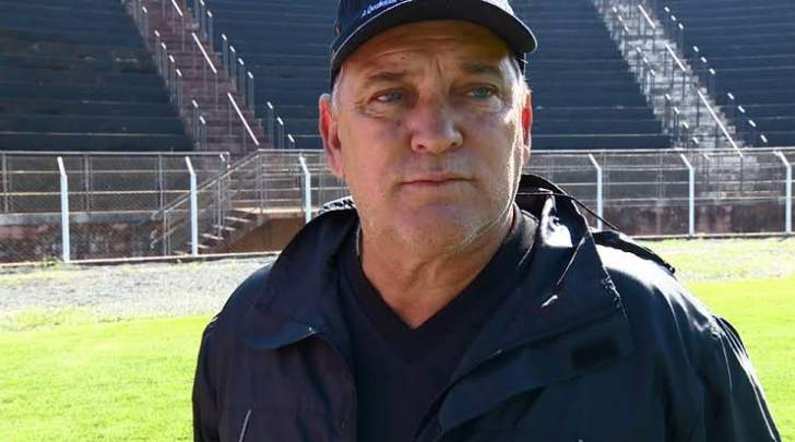 Exclusivo! João Vallim, treinador finalista da Série A2, acerta com Atibaia