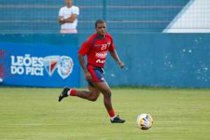 Série C: Náutico anuncia lateral ex-Paysandu e Fortaleza