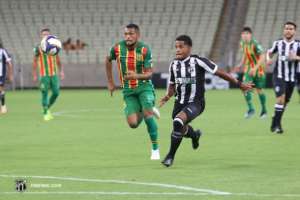 Série B: Guarani contrata atacante encostado em time do Brasileirão