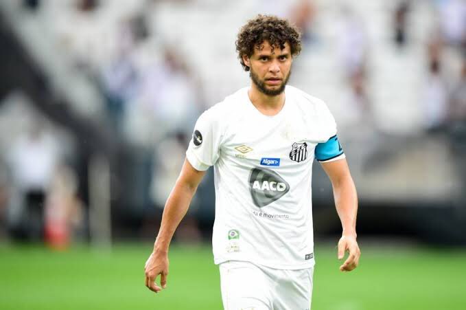 Santos só teve Victor Ferraz como titular em todos seus jogos na Copa do Brasil