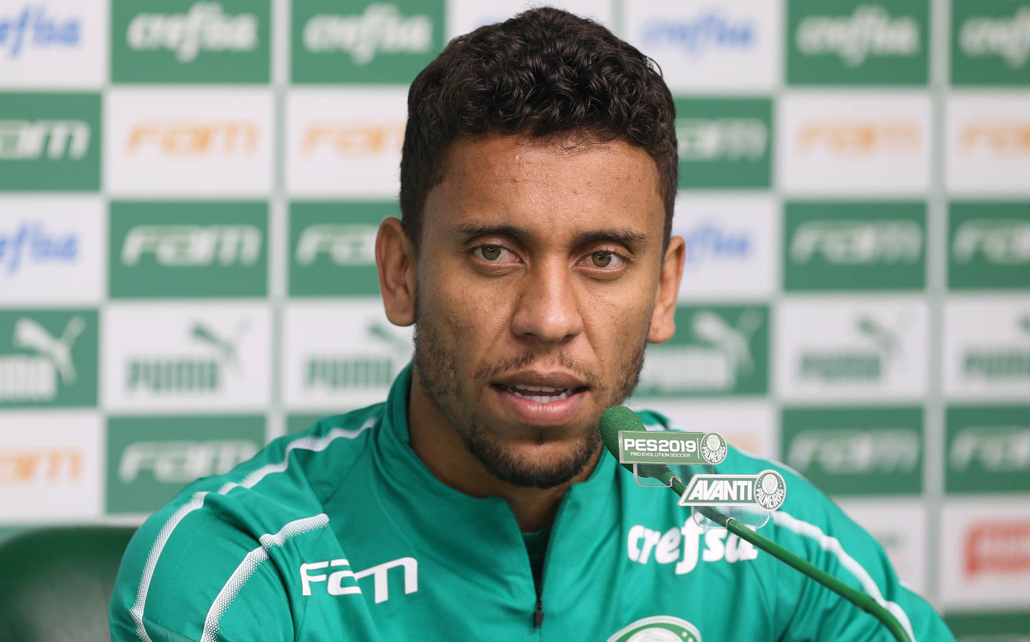 Jogador do Palmeiras revela ter participado de estudo por eficiência nos laterais