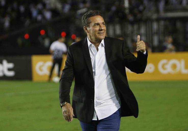 Vanderlei Luxemburgo ganha reforço para tentar recuperar o Vasco. (Foto: Rafael Ribeiro / Vasco)