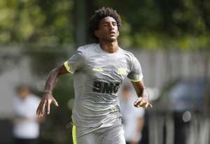 Vasco pega Inter para buscar 1ª vitória e deixar lanterna do Brasileirão