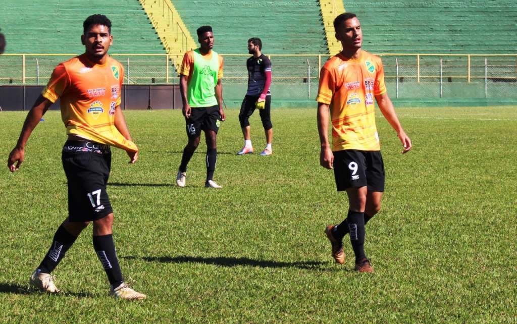 XV enfrenta Itapirense em busca do primeiro lugar no Grupo 3 