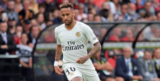 PSG diz que Neymar precisa de tratamento por um mês e descarta cirurgia