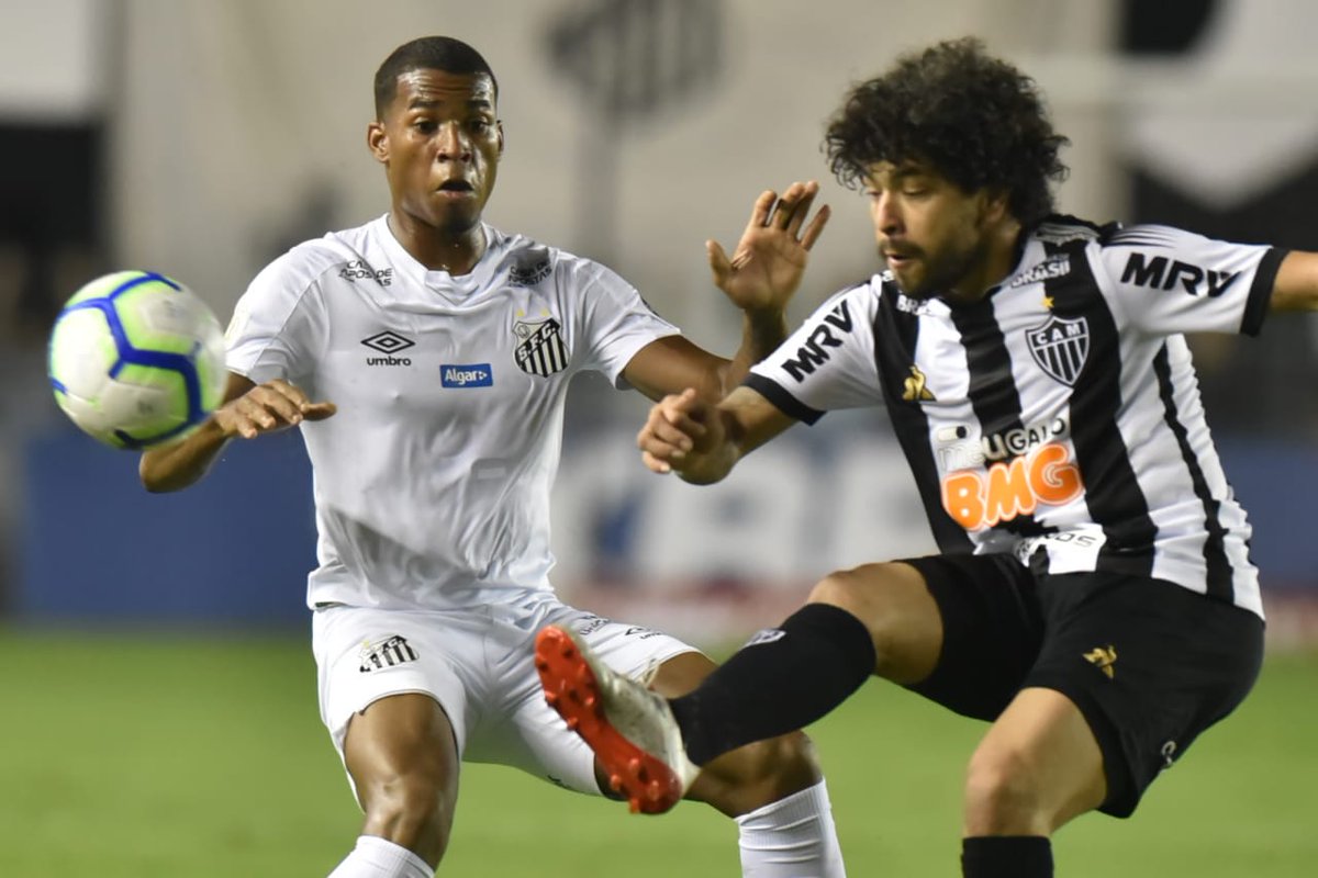 Após derrota em duelo direto, atacante do Atlético-MG afirma: “Faltou malandragem”