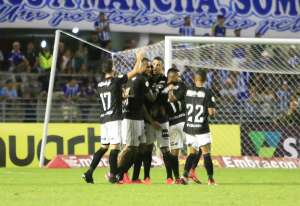 CSA 1 x 2 Botafogo - Com gol no fim, Fogão vira e sobe para 4º do Brasileirão