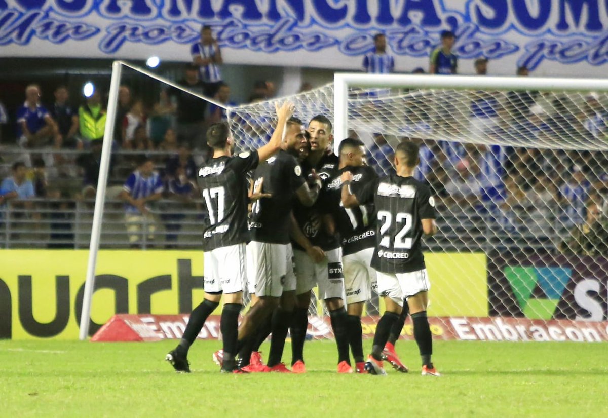 CSA 1 x 2 Botafogo – Com gol no fim, Fogão vira e sobe para 4º do Brasileirão