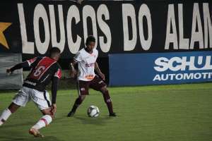 Joinville-SC 1 x 0 Ferroviária-SP - Ferrinha perde, mas avança na Série D