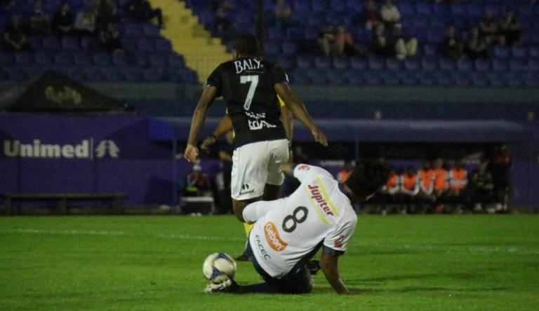 Tubarão perde para o Cianorte - Reprodução/Tubarão