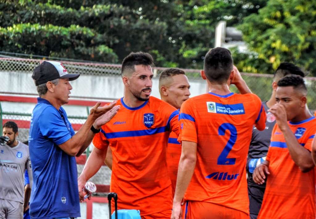 Meninos do Audax Rio empatam com Olaria e seguem na liderança do Carioca - Guilherme Nascimento