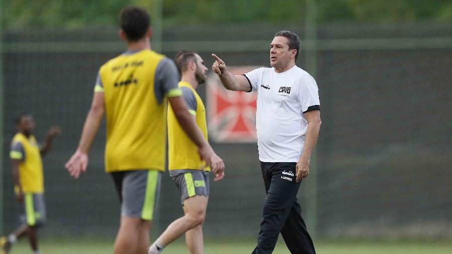 Luxemburgo tem feito bom trabalho no Vasco