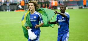 Palmeiras negocia com volante Ramires, multicampeão pelo Chelsea