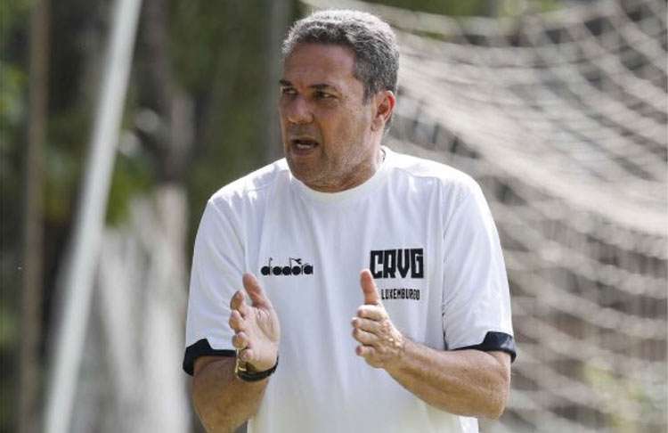 Vasco recebe o Ceará com a missão de encerrar jejum de mais de um ano e meio