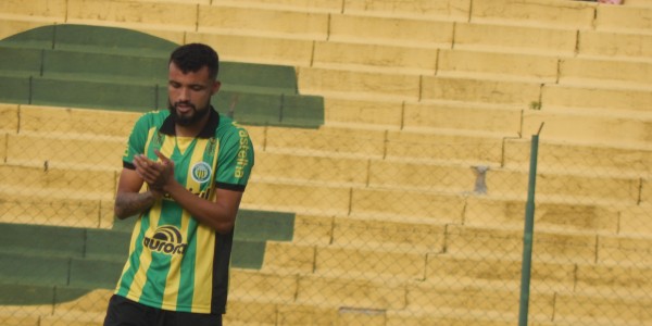 Série C: Zagueiro se despede do Ypiranga e acerta com time português