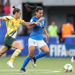 Mundial Feminino: Vadão lamenta 'gols acidentais' tomados pelo Brasil