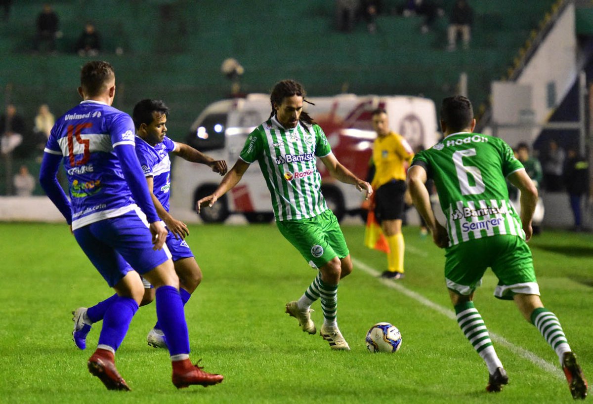 Juventude x Volta Redonda – Duelo direto dentro do G4 do Grupo B!