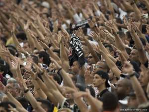 Assembleia de SP aprova venda de bebida alcoólica nos estádios de futebol